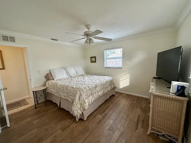 4292 Birdwood St — Photo 9