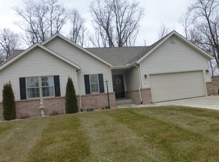 420 Carefree Ct, Niles, MI 49120