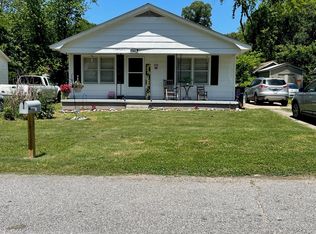 1724 Glen St, Dyersburg, TN 38024