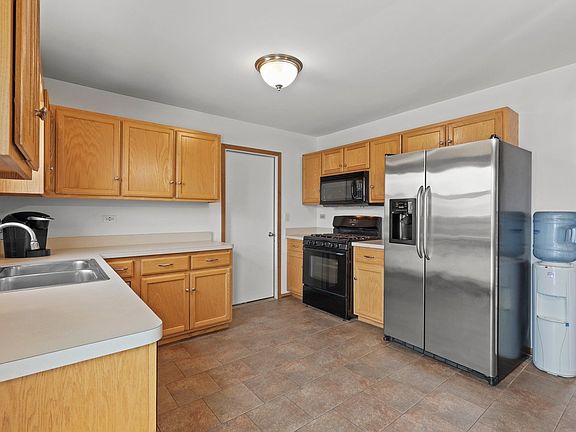 4th image of 6503 Whalen Ln