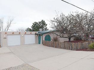 5200 Foothills Dr, Farmington, NM 87402