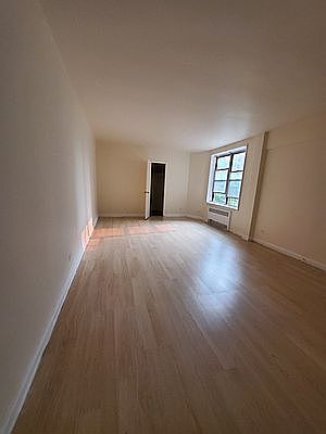 3rd image of 42-25 80th St #2W