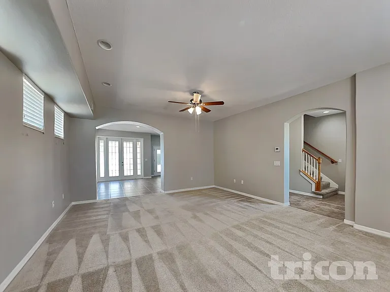 33314 Portal Dr — Photo 2