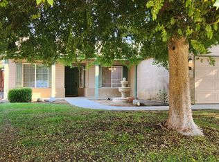 9810 Manhattan Dr, Bakersfield, CA