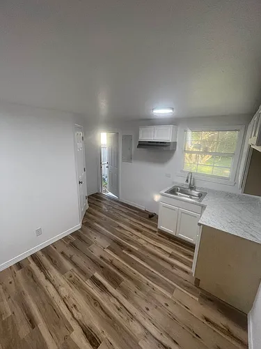 1525 Blountstown St #3 Photo 1