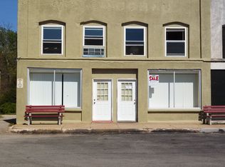 114 N Main St, Urbana, MO 65767