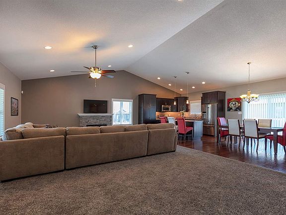 3rd image of 5103 Kara Dr