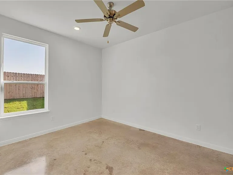 612 Pacific Crest Trl #B — Photo 7