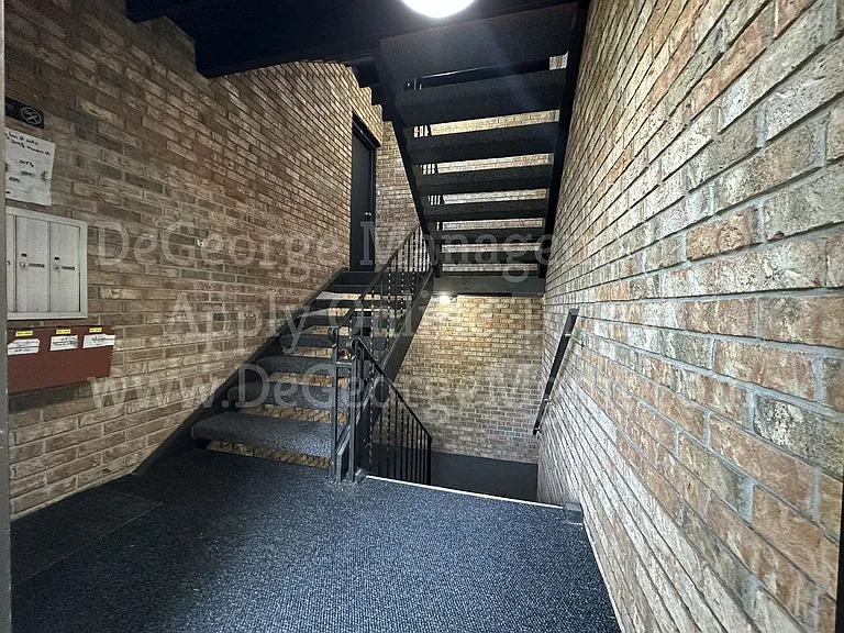 Parkview Apartments — Photo 60