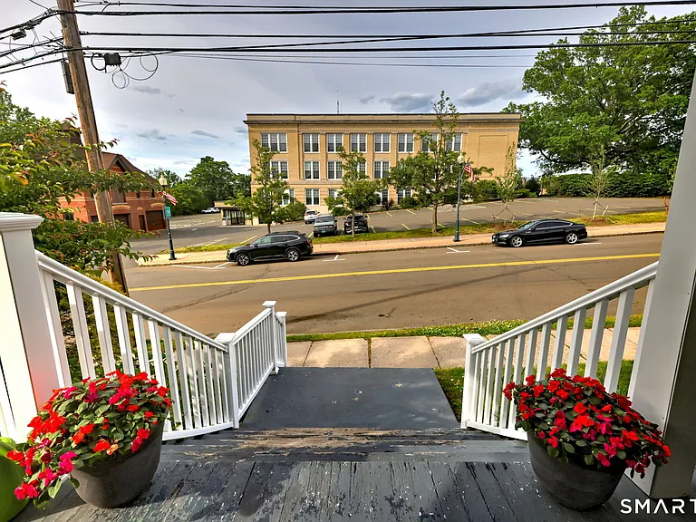 145 Prince St #1 — Photo 4