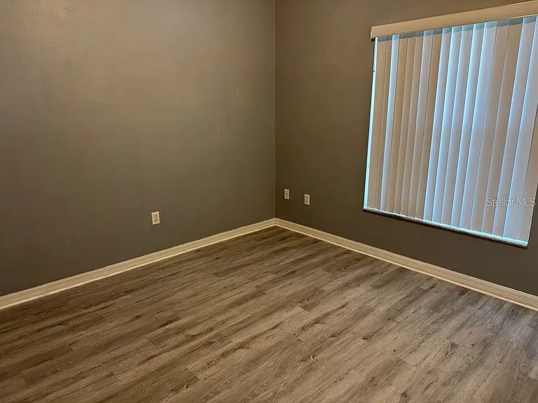 836 Cassia Dr — Photo 9