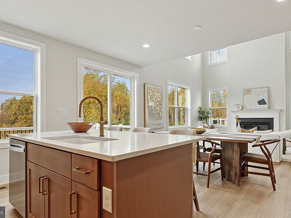 3rd image of 173 Alroy Rd Homesite 63