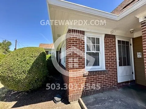 4462 SE Milwaukie Ave — Photo 3