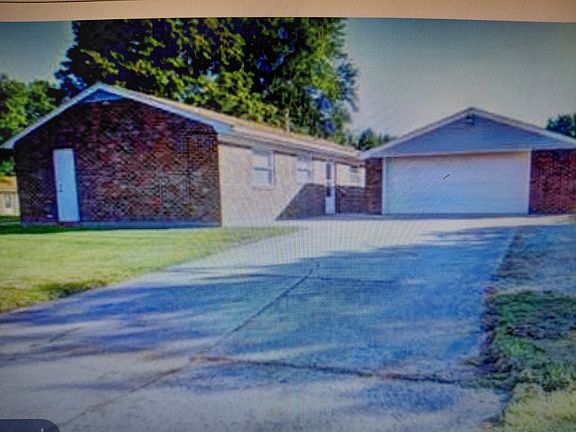 2nd image of 2XX Hillside Ln