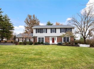548 Kenilworth Ln, Ballwin, MO