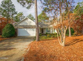 15 Kahkwa Trl, Pinehurst, NC 28374