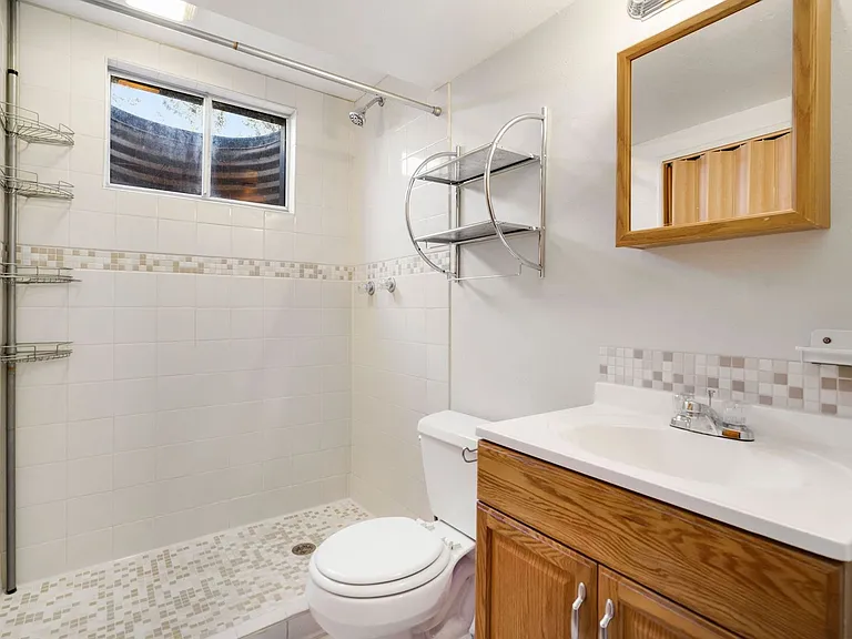 404 Cornell Ave — Photo 22