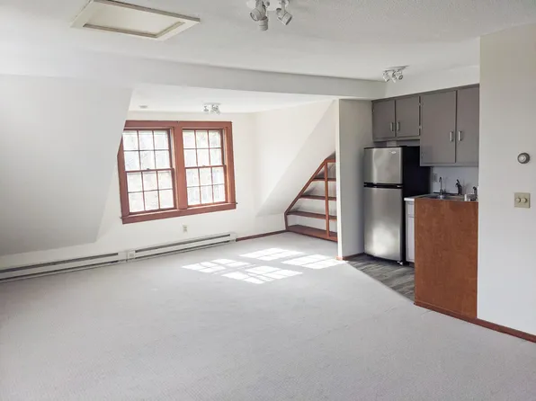 (undisclosed Address), New London, NH 03257