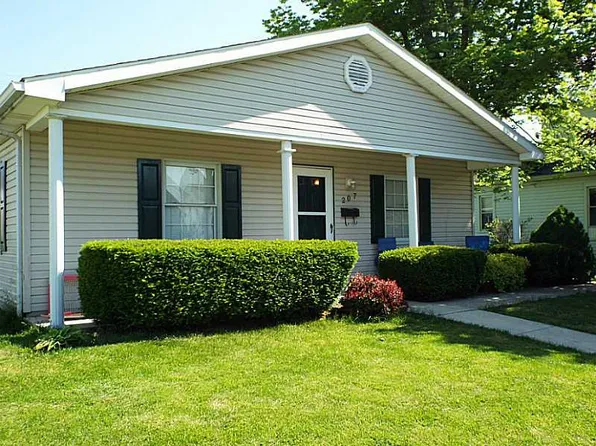 207 W 2nd St, Arcanum, OH 45304