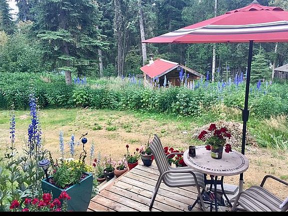 Front deck/ Sauna 
