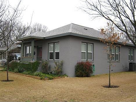 3rd image of 7811 Hardy Dr