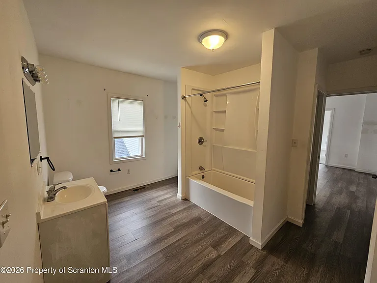 131 Lynch St #2 — Photo 14