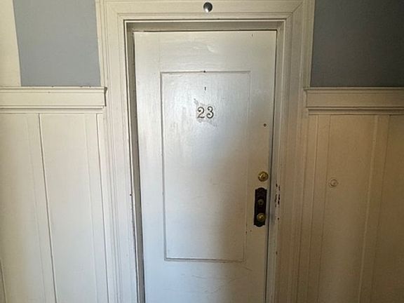 3rd image of 3955 17th St #23