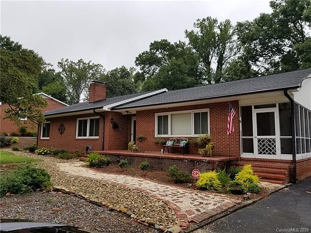 1st image of 704 Home Trl