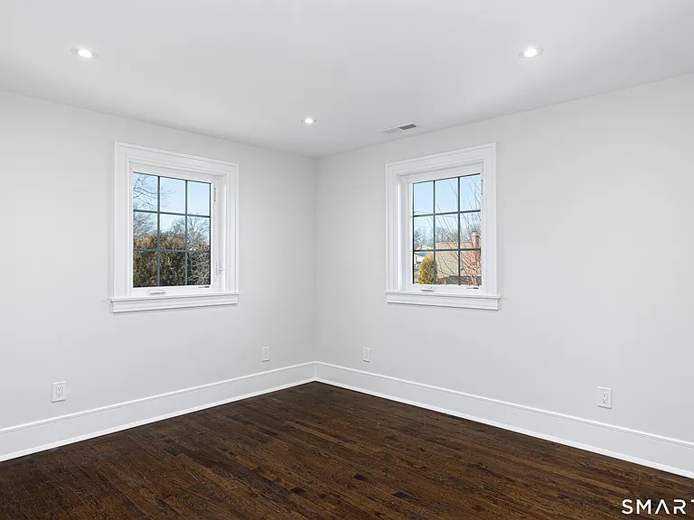 38 Poe Ct — Photo 11