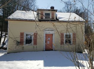 68 Main St, Lebanon Springs, NY 12125