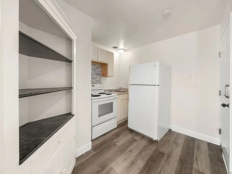 112 Pacific St #210 — Photo 1