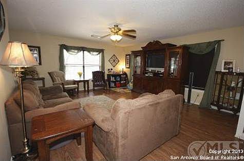 3rd image of 13510 Magnolia Brk