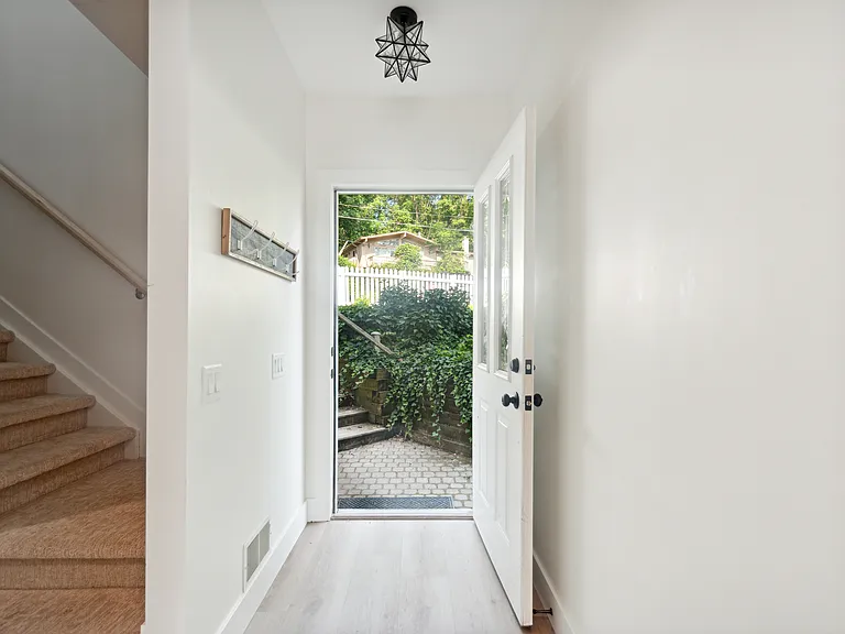168 E Gull Lake Dr — Photo 14