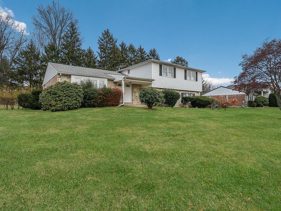 869 Barnswallow Ln, Huntingdon Valley, PA 19006 | Zillow