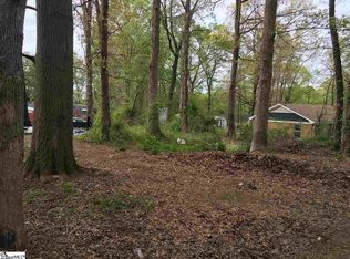 300 Blacktop Rd, Taylors, SC 29687