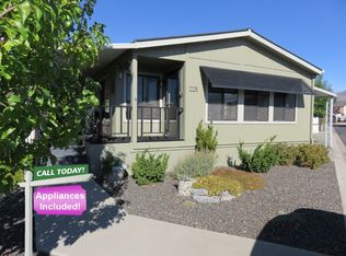 225 Gold Leaf Ln, Carson City, NV