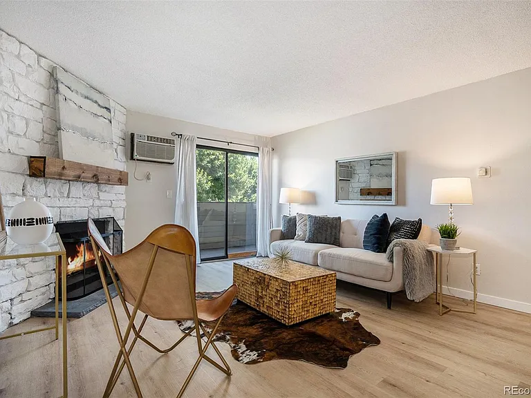 10150 E Virginia Ave #207 — Photo 4