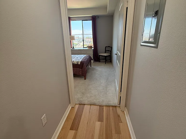 Privacy hallway to the bedroom.