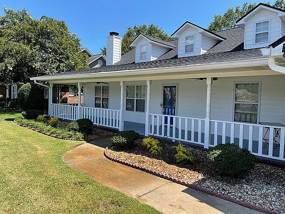 2nd image of 3704 Creekstone Dr