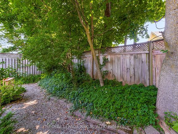 3rd image of 25 Milburn Dr