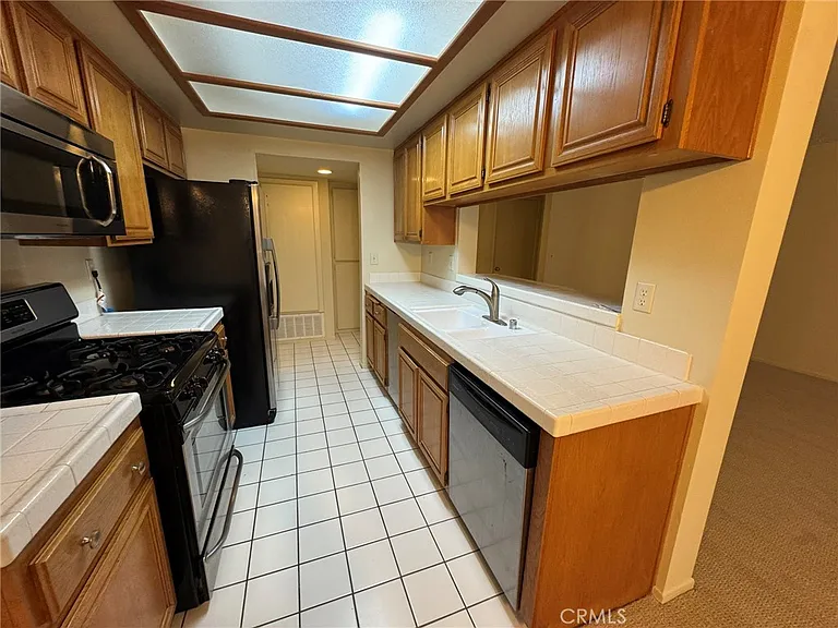 28006 S Western Ave — Photo 12