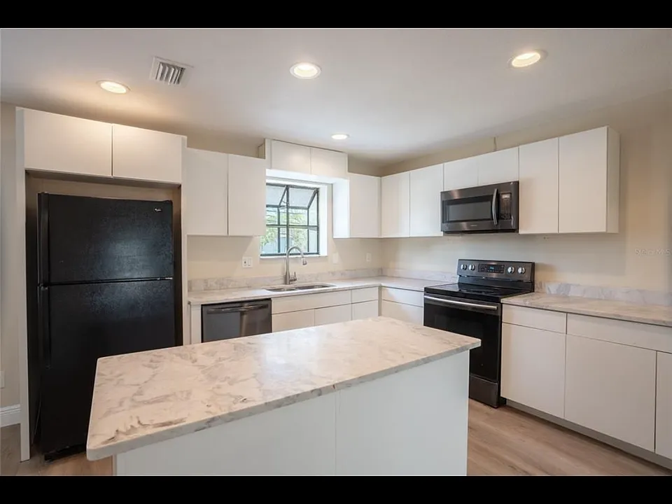 5409 Sweetwater Terrace Cir