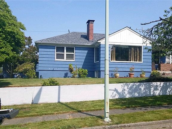 2nd image of 2410 Veldee Ave