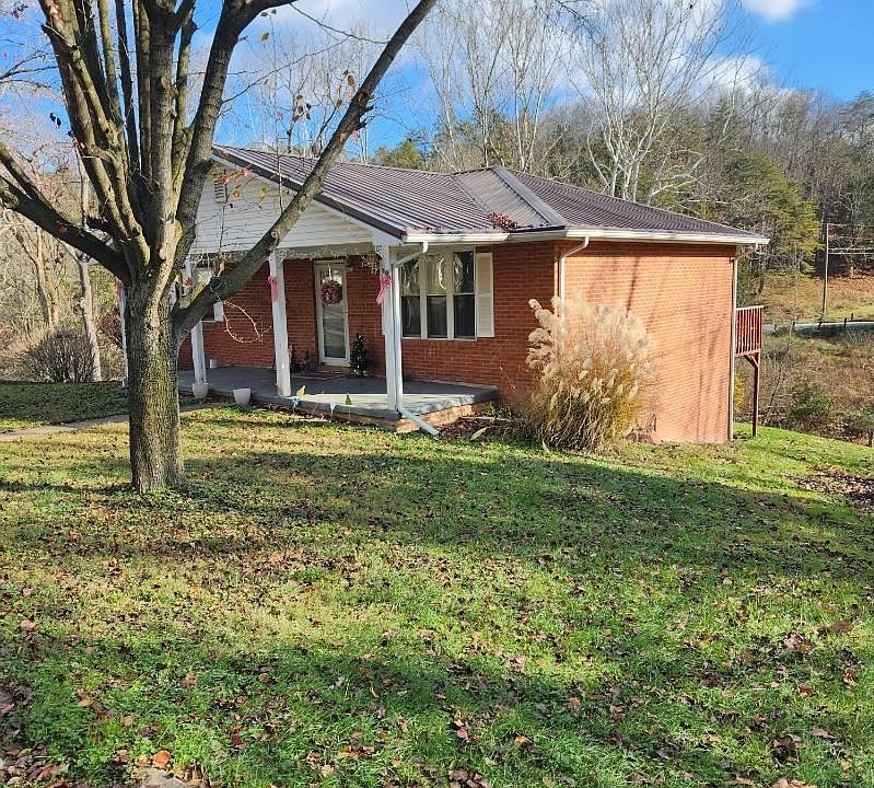 14 Cedarwood Ln, Barboursville, WV 25504 | Zillow