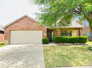905 Golden Bear Ln, McKinney, TX 75070