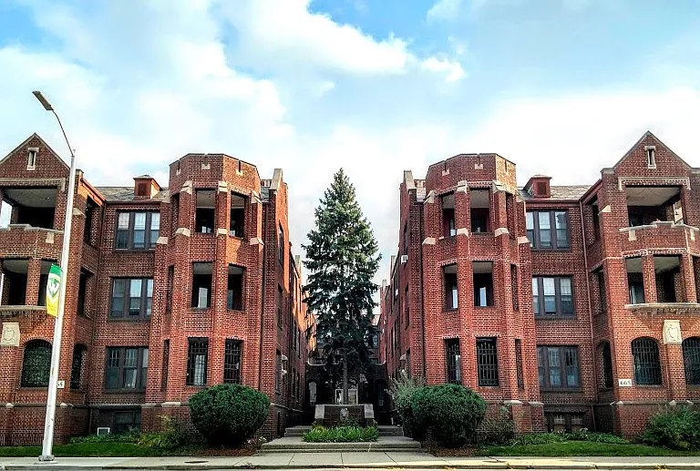 Hadley Hall — Photo 25