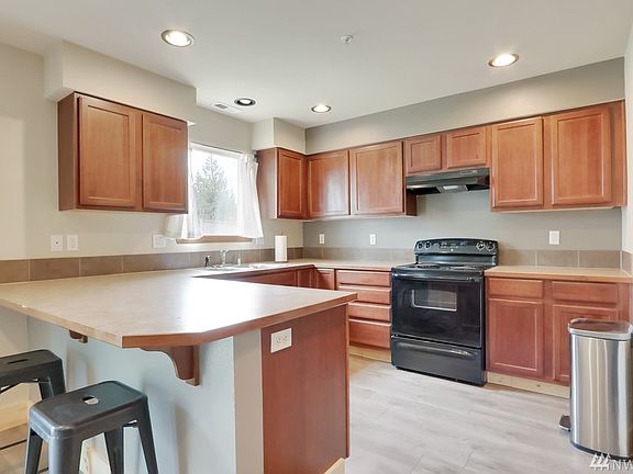 5th image of 17823 79th Avenue Ct E