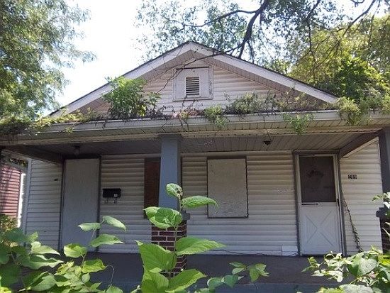 1st image of 209 N Traub Ave