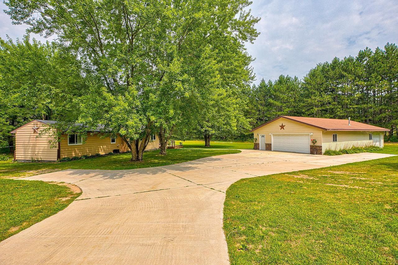S8825 Short ROAD, Eau Claire, WI 54701 | MLS #1930488 | Zillow