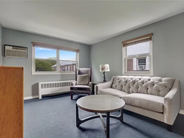 155-21 89th Street #3, Lindenwood, NY 11414